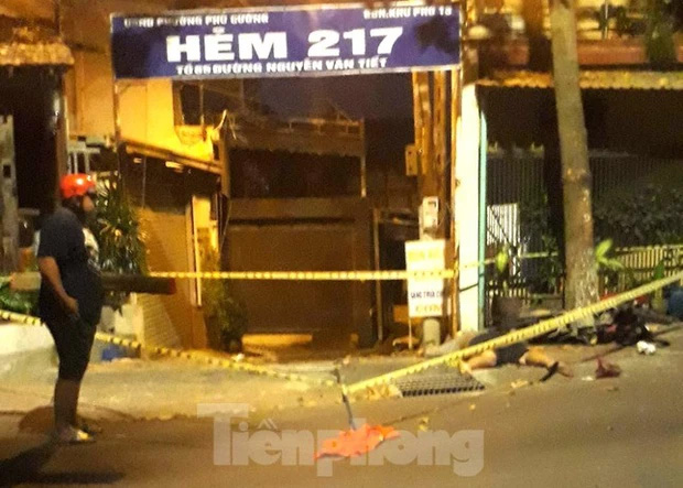 Hai người gặp tai nạn thương vong nghi bị nhóm đối tượng truy đuổi-1