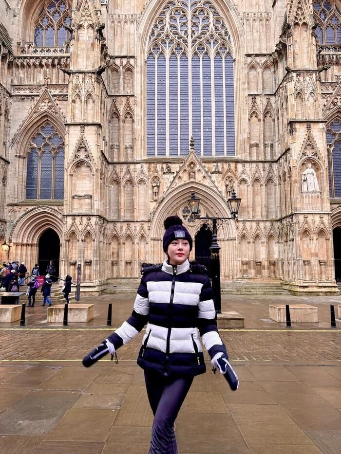 Phương Oanh học cách buông lơi sau ồn chuyện tình cảm-3