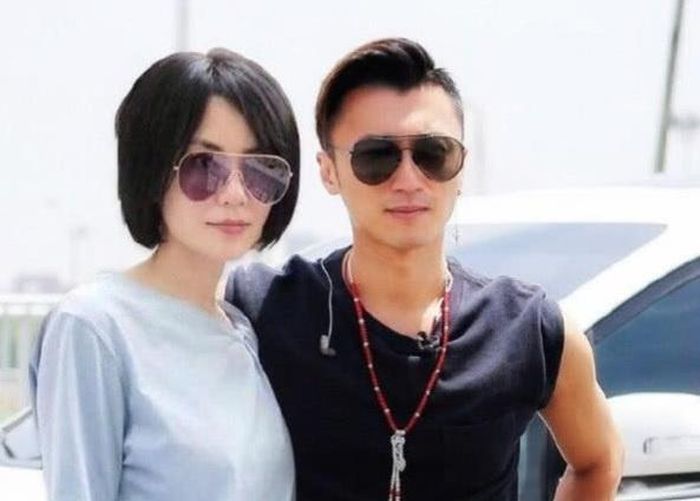 Tạ Đình Phong và Vương Phi lại vướng tin chia tay-1