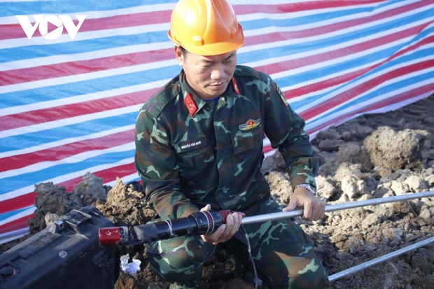 Thêm chuyên gia và một số Bộ hỗ trợ công tác cứu hộ cháu bé ở Đồng Tháp-3