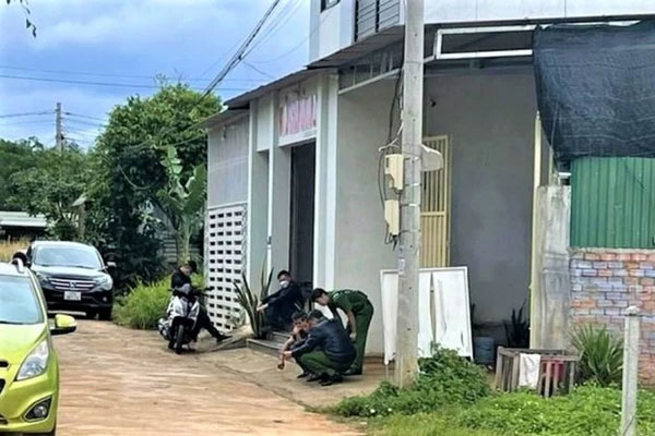 Vụ cô gái chết bất thường trong nhà nghỉ ở Đắk Lắk: Bắt giữ nghi phạm-1