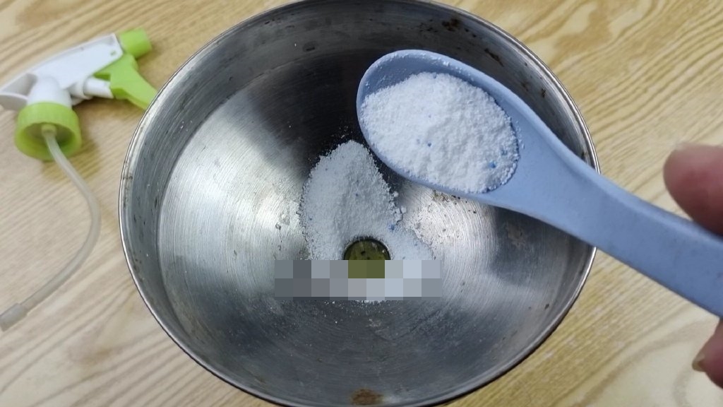 Máy hút mùi cả năm không lau, chỉ cần một lá cải thảo là máy sẽ như mới ngay mà không cần phải tháo-1