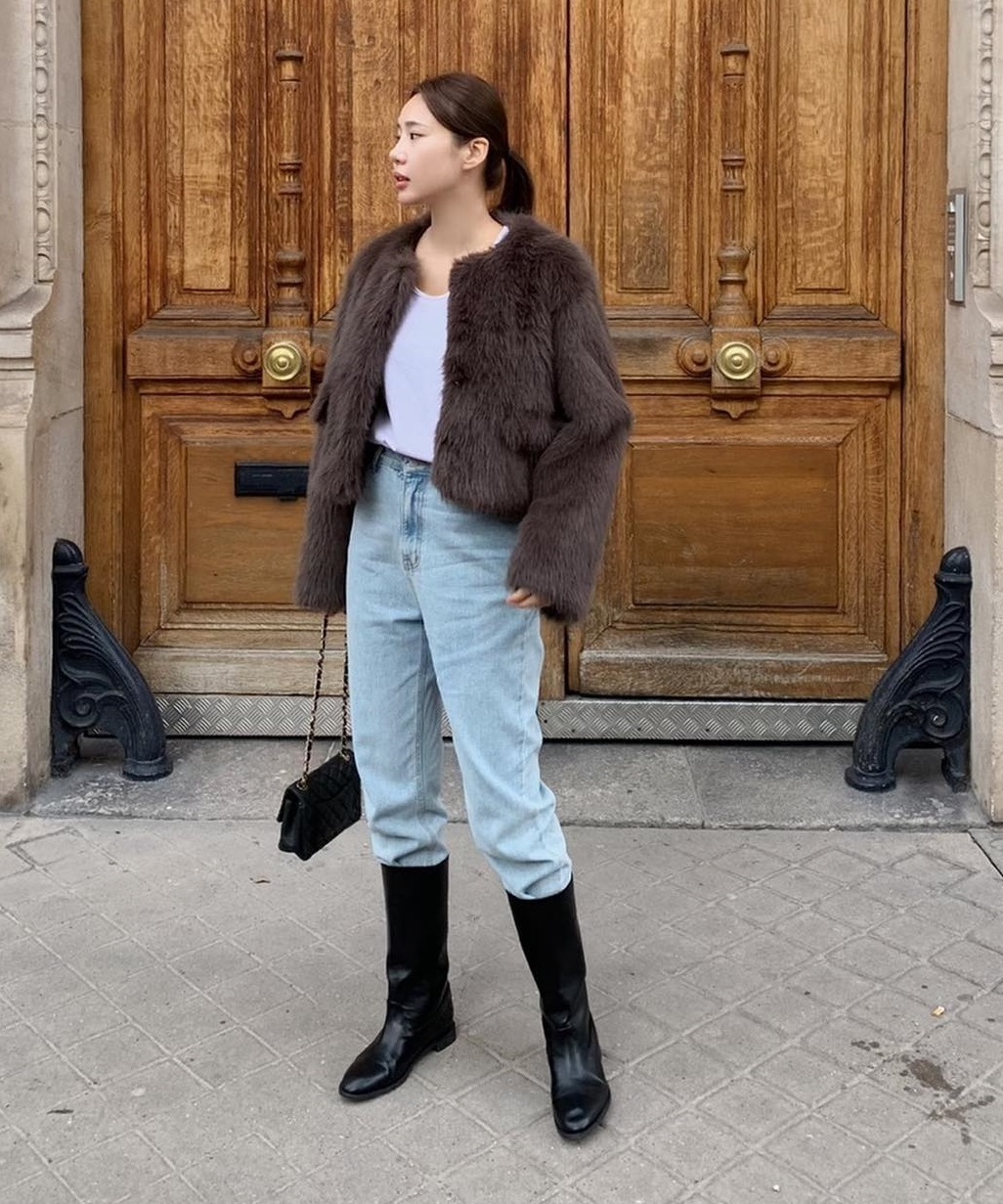 5 mẫu áo khoác chuẩn không khí Tết-7