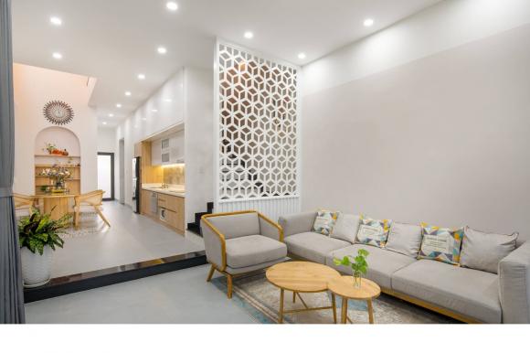 Con gái rượu xây nhà tặng bố mẹ, không gian bên trong như khu nghỉ dưỡng-7