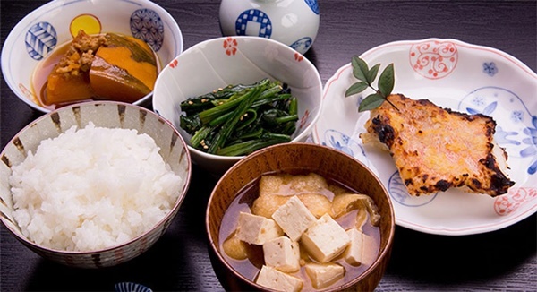 5 món rau củ người Nhật hay ăn để cấp ẩm da và ngừa ung thư, phụ nữ càng nên ăn nhiều hơn-1