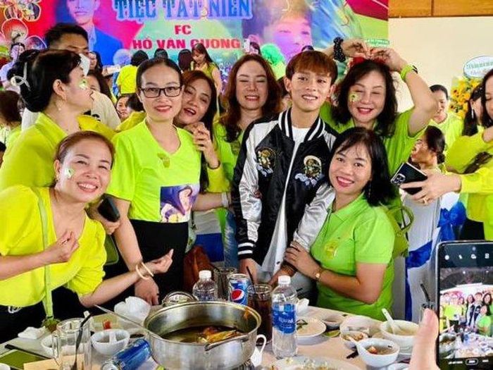 Bất ngờ với hình ảnh mới nhất của Hồ Văn Cường-3