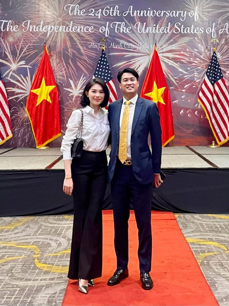 Sắp làm dâu tỷ phú, Linh Rin hiếm hoi mặc gợi cảm, không cần khoe mẽ vẫn thể hiện khí chất-2