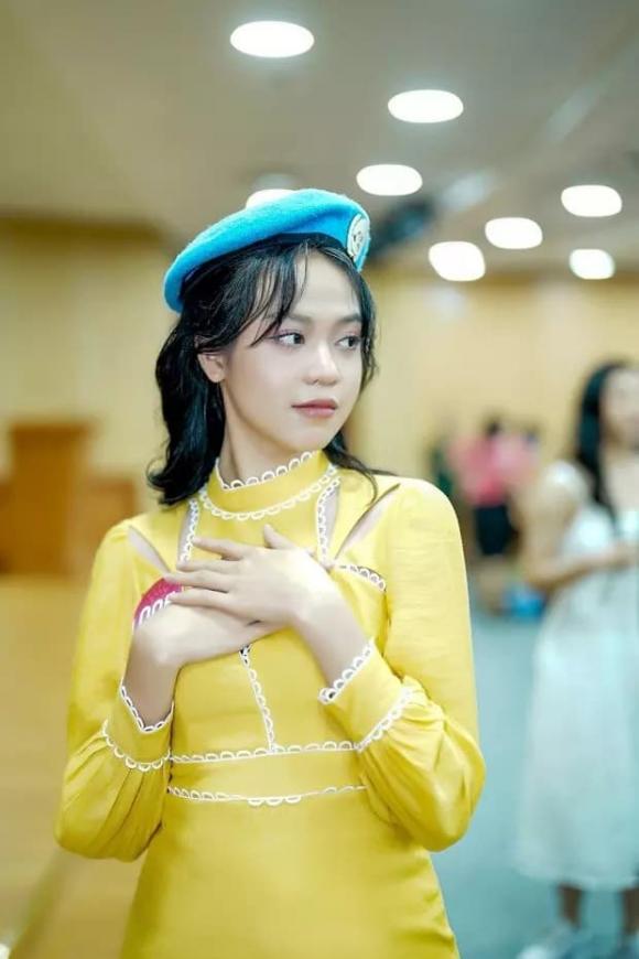 Hoa hậu Huỳnh Thanh Thủy lộ mặt sần sùi, mụn sau đăng quang-5