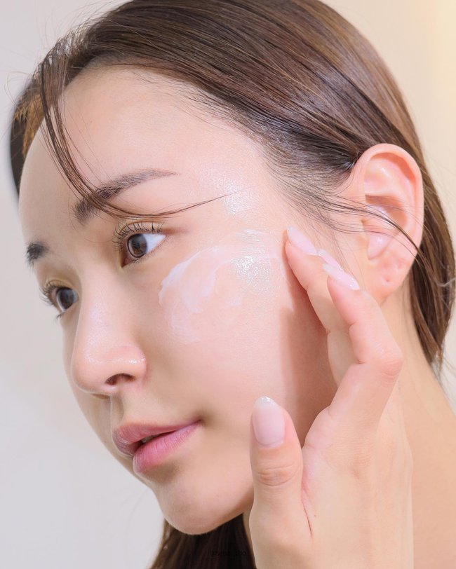 Quy trình chống lão hóa của bác sĩ da liễu-3