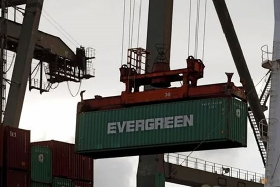 Một tập đoàn Đài Loan (Trung Quốc) thưởng Tết cho nhân viên bằng 52 tháng lương