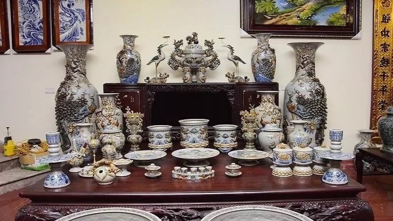 Trên bàn thờ cần để 3 hay 5 chén nước: Đây là con số đúng giúp tụ lộc, nhà nào cũng nên biết-3