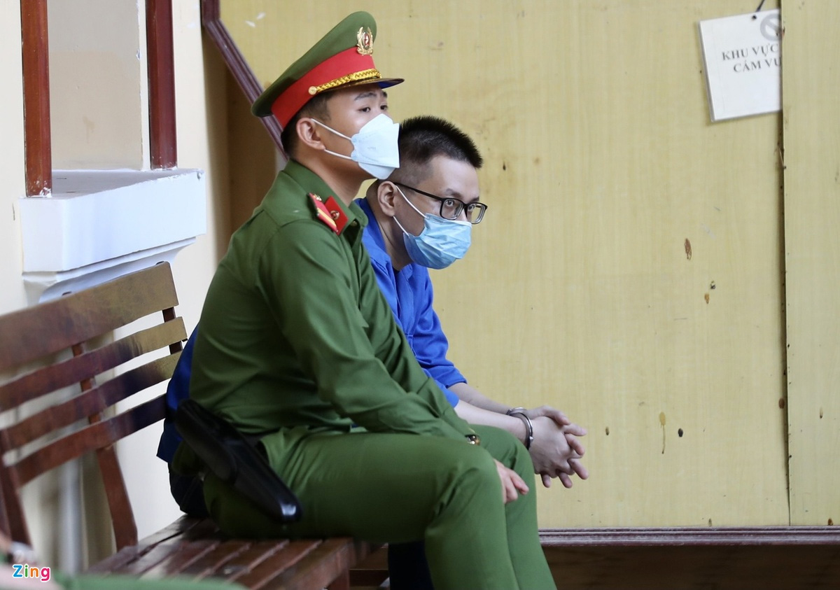 Hacker Nhâm Hoàng Khang hầu tòa-1