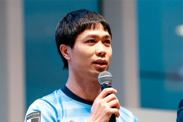 Công Phượng ra mắt CLB Nhật Bản-1