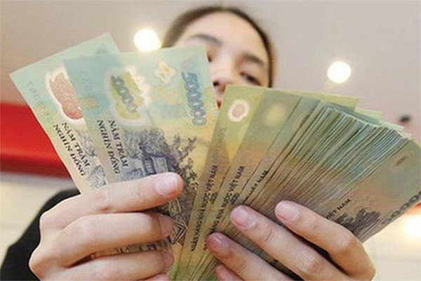 Chồng nằm viện, tôi lén hẹn gặp chồng cũ, sau khi gõ cửa nhà anh ta thì phải cắn chặt môi-2