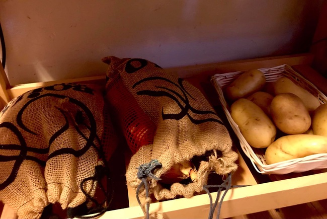 Bảo quản thực phẩm Tết đừng cho vào tủ lạnh ngay, làm theo cách này lúc nào cũng được ăn đồ tươi như mới mua-2