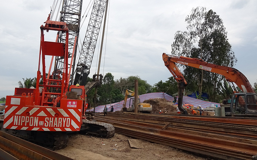 Điều thêm người, thiết bị đến hiện trường cứu hộ bé trai 10 tuổi-2