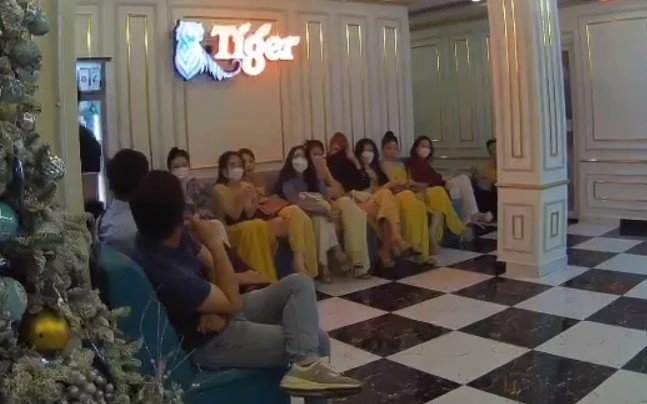 Động mại dâm trong tổ hợp khách sạn ở TP.HCM hoạt động như thế nào-1