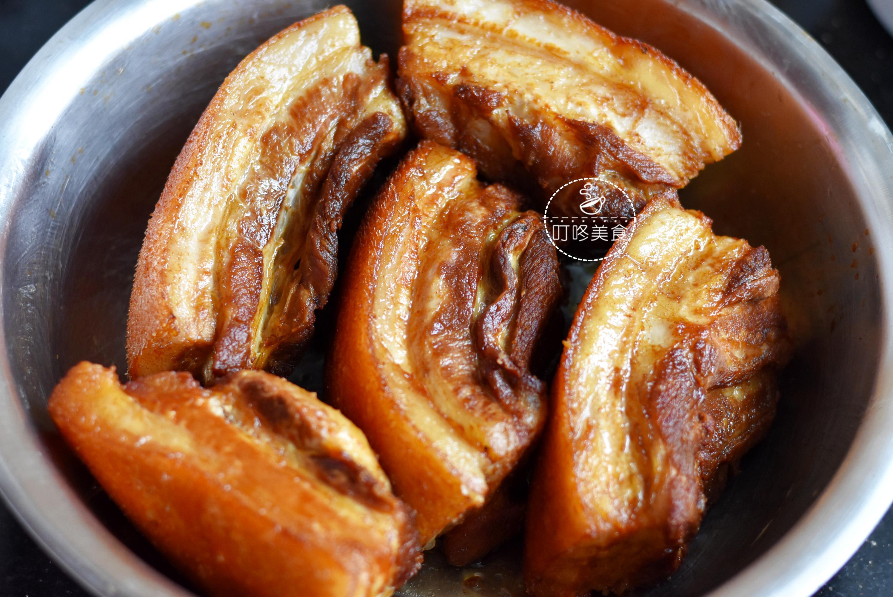 Cách làm thịt ba chỉ chiên giòn rụm, thấm đều gia vị, dọn lên bàn tiệc ngày Tết ai cũng khen-4