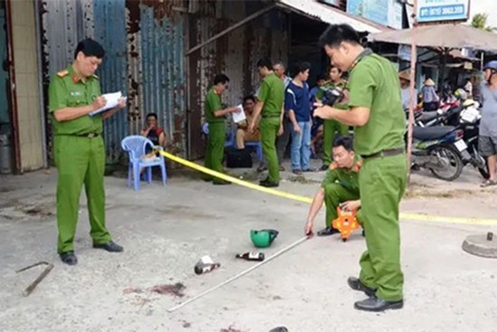 Án mạng ở Hà Nội, đâm tử vong hàng xóm do mâu thuẫn kéo dài