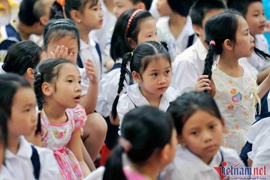 Phụ huynh băn khoăn tuyển sinh đầu cấp sau khi bỏ sổ hộ khẩu