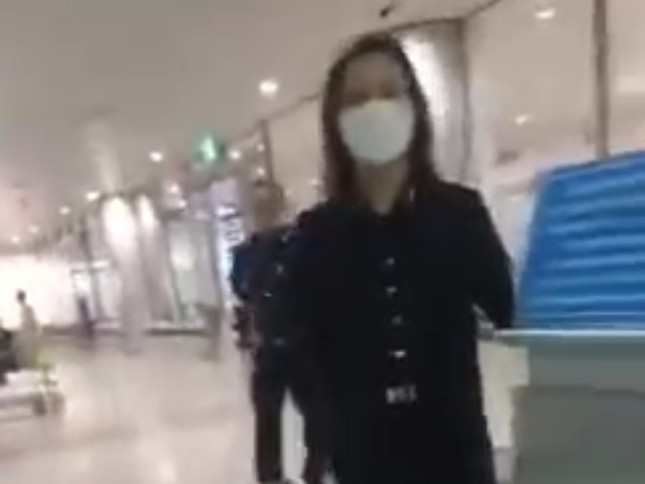 Lãnh đạo Hải quan sân bay Tân Sơn Nhất nói về việc cán bộ bị tố vòi tiền hành khách?-1