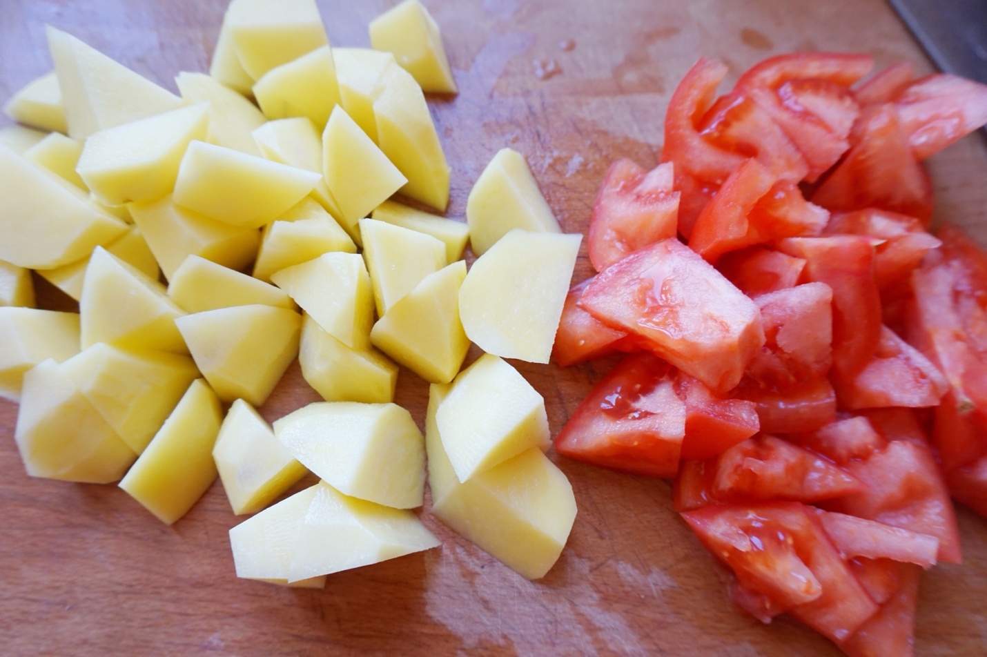 Thịt bò kho nóng hổi ngon miệng cho bữa tối-3