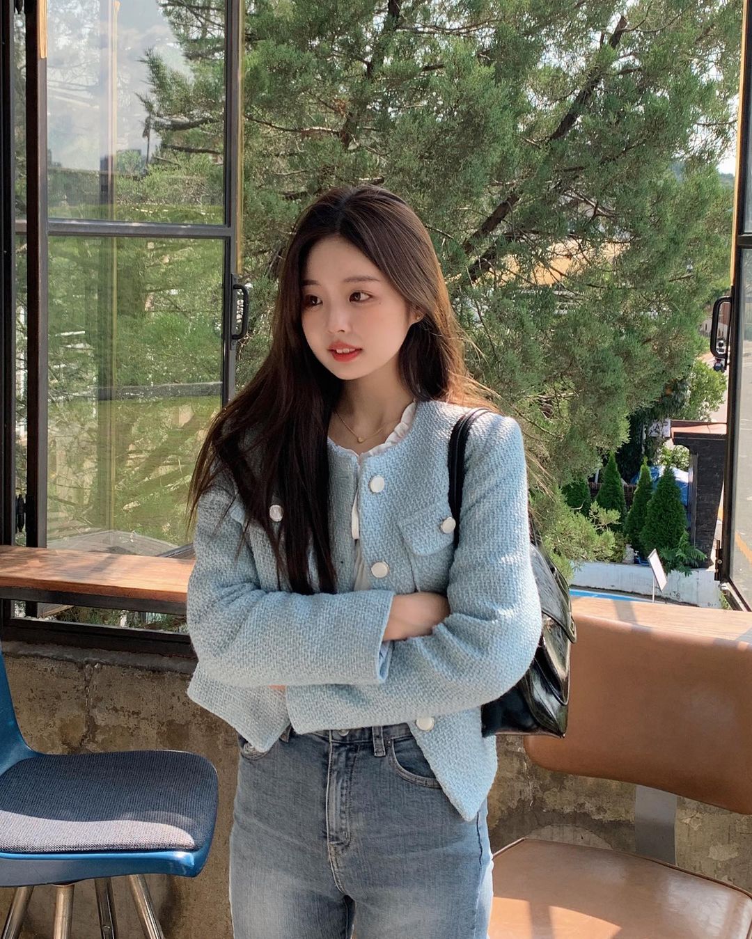 Áo khoác dạ dáng ngắn vừa sang chảnh lại tôn dáng cho nàng công sở-1