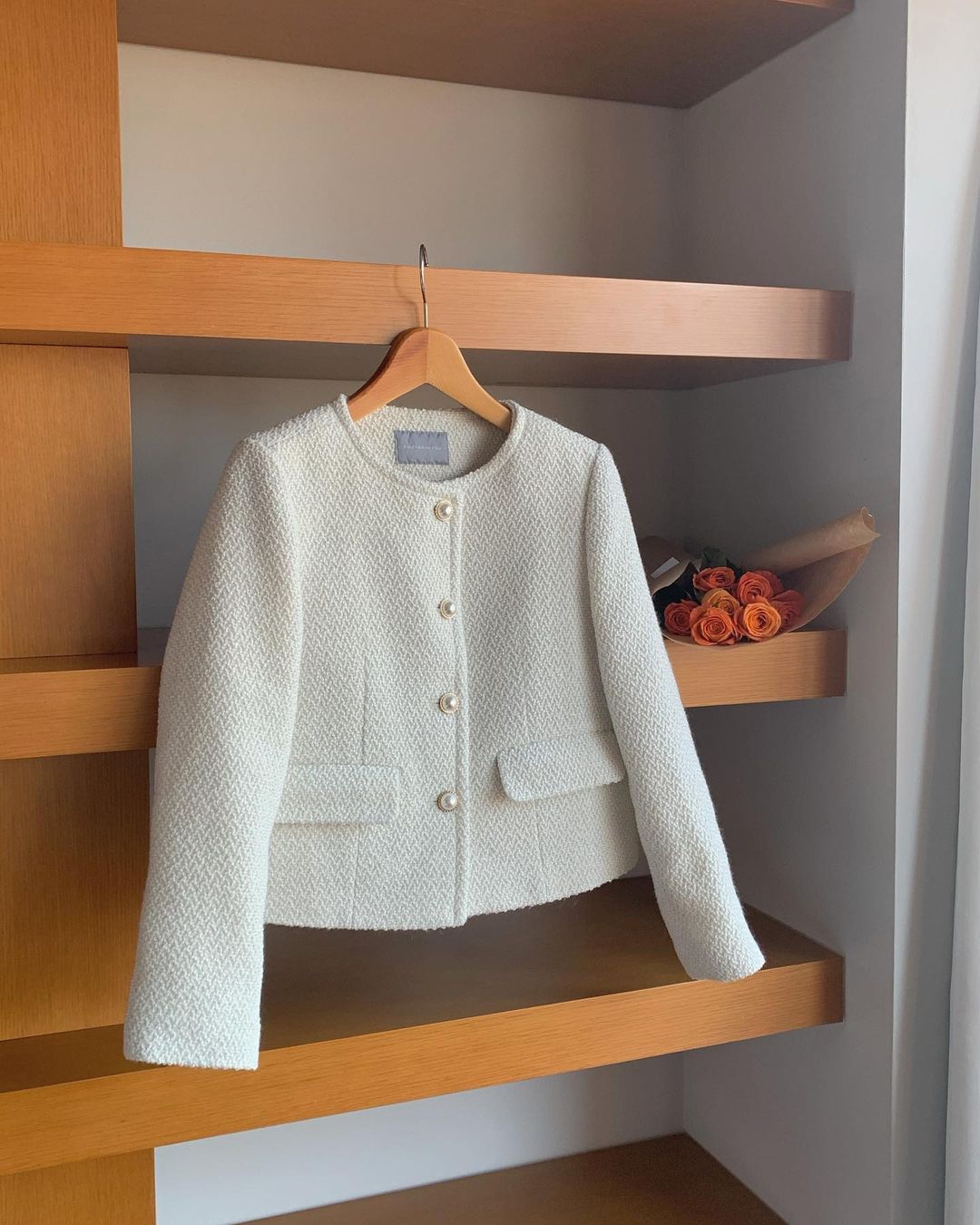 Áo khoác dạ dáng ngắn vừa sang chảnh lại tôn dáng cho nàng công sở-2