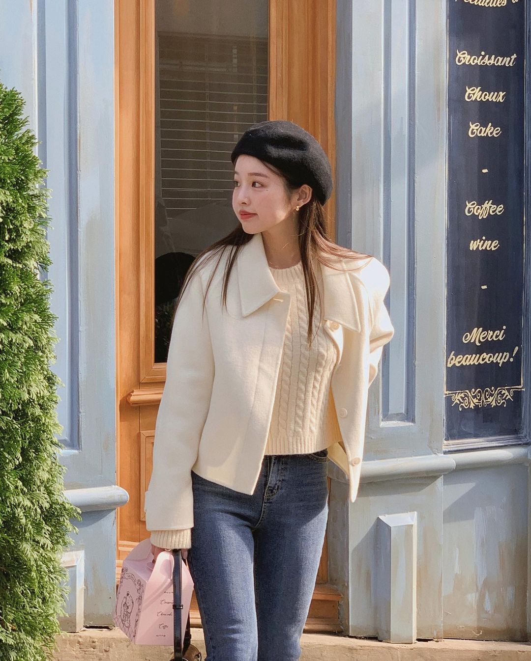 Áo khoác dạ dáng ngắn vừa sang chảnh lại tôn dáng cho nàng công sở-3