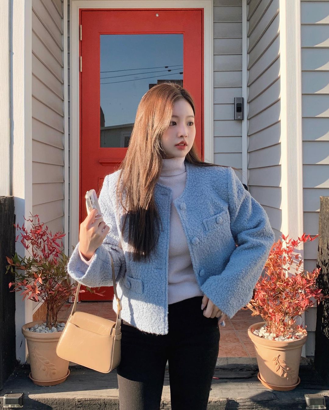 Áo khoác dạ dáng ngắn vừa sang chảnh lại tôn dáng cho nàng công sở-9