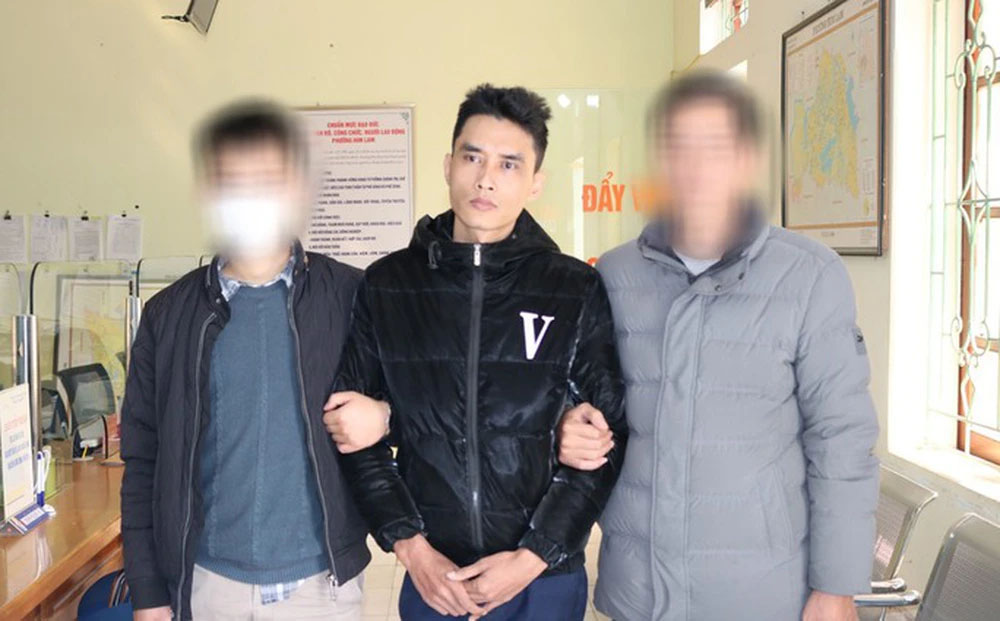 Bắt 1 cán bộ phòng tài nguyên và môi trường tham ô 467 triệu đồng-1