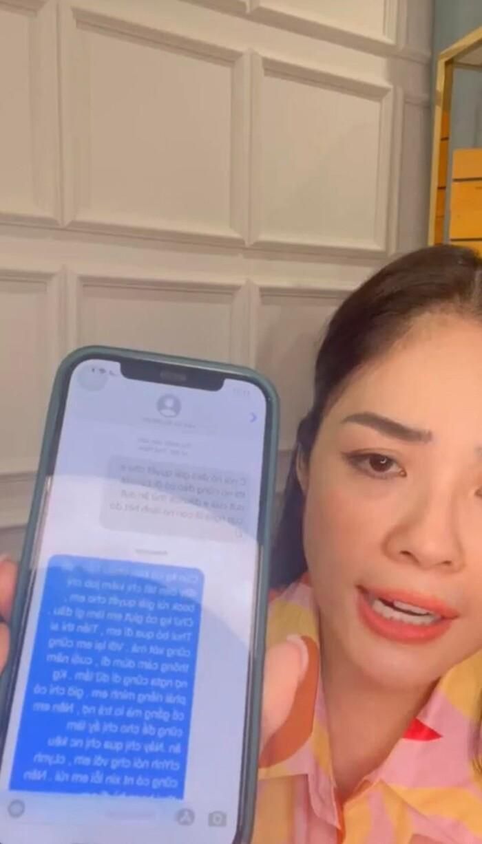 Dương Cẩm Lynh khóc nức nở, nói rõ về ồn ào quỵt nợ: Thừa nhận sai hẹn trả tiền, bị triệt mọi đường sống-3
