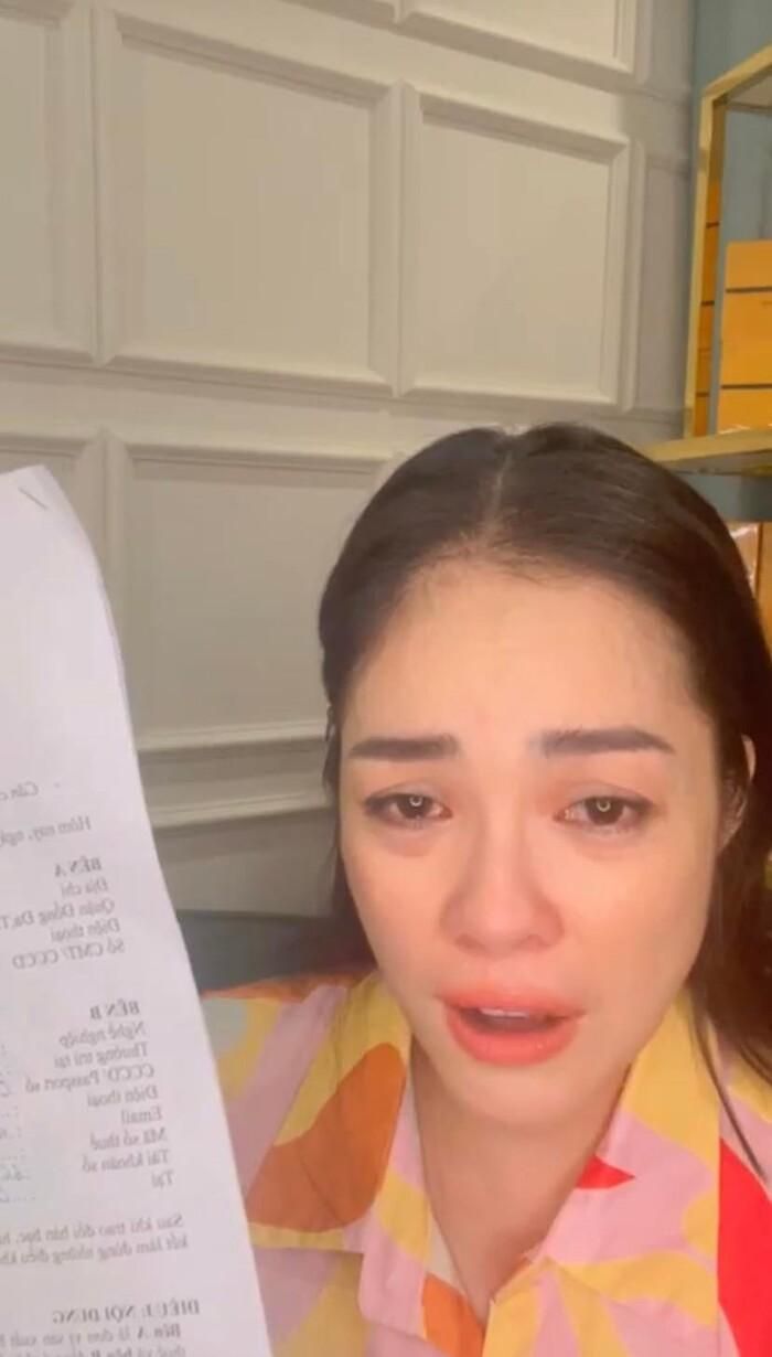 Dương Cẩm Lynh khóc nức nở, nói rõ về ồn ào quỵt nợ: Thừa nhận sai hẹn trả tiền, bị triệt mọi đường sống-7