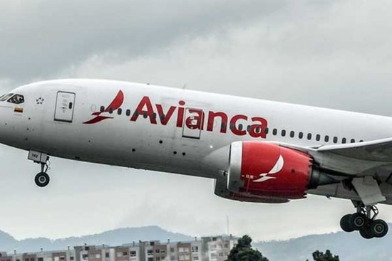 Kinh hoàng hát hiện 2 thi thể dưới càng máy bay ở Colombia