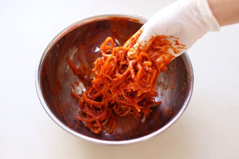 Mực khô đừng chỉ nướng, làm thế này ngon lạ hơn nhiều-7