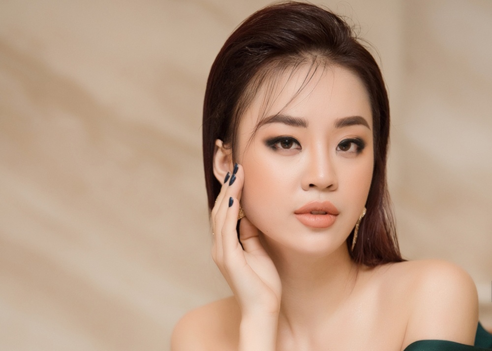 Bà trùm phim Bão ngầm tậu căn nhà thứ 9 trị giá 28 tỷ mừng sinh nhật tuổi 26-2