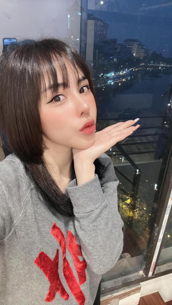 Huỳnh Anh và Bạch Lan Phương chuyển về nhà mới trước Tết, view triệu đô-2