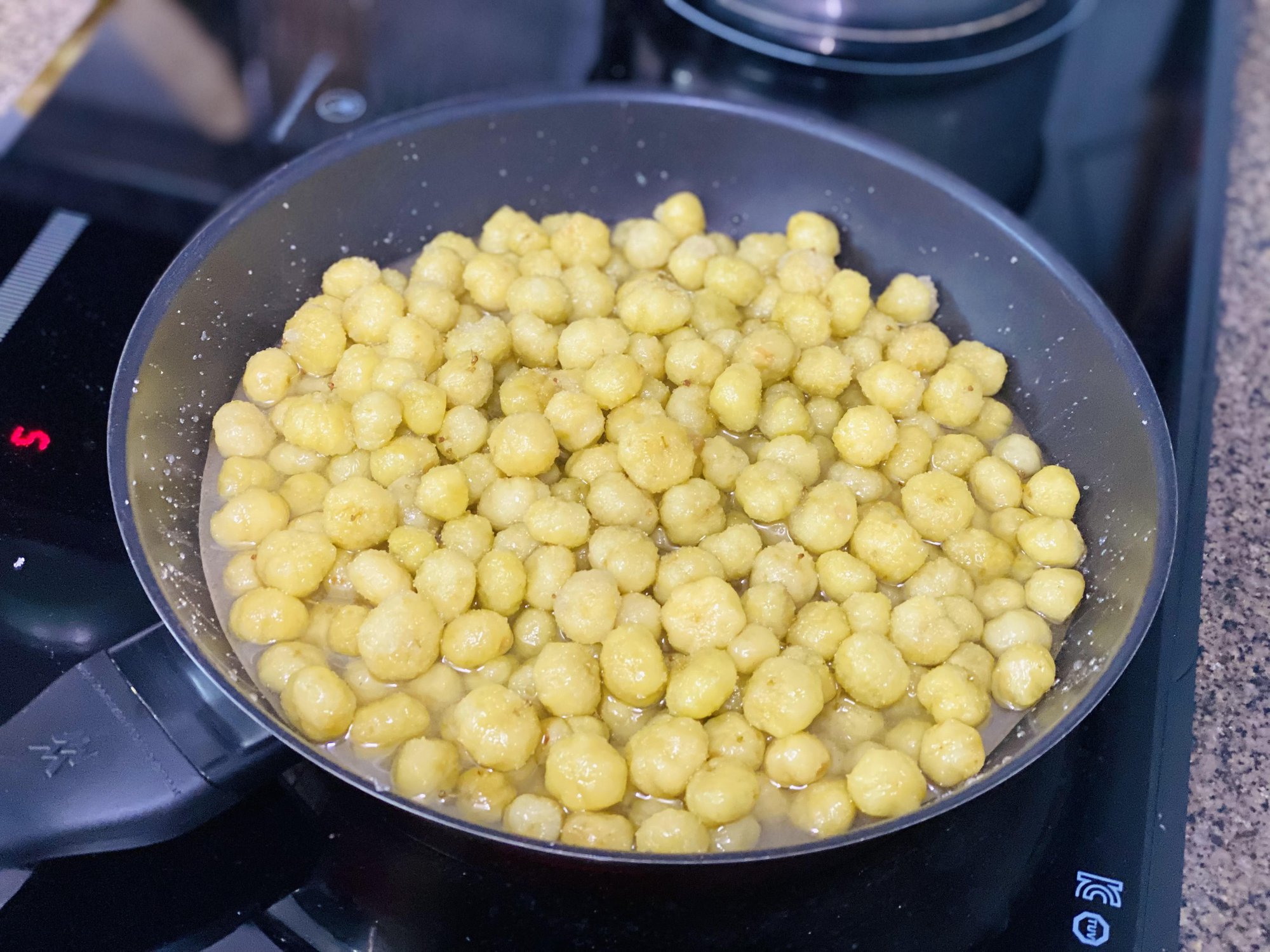 Tự làm mứt chùm ruột chua ngọt ăn là mê-4