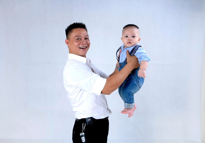 4 cậu con trai của MC Quang Minh làm bố dở khóc dở cười với đam mê bóng đá-1