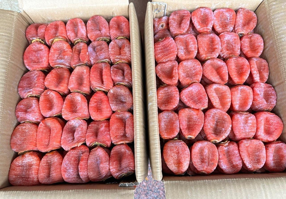 Hàng Trung Quốc đổ bộ chợ Tết, nhiều loại giá siêu rẻ-2