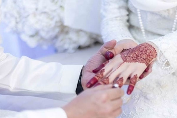 Vợ thoải mái cho chồng lấy vợ hai, 4 tháng sau hả hê-1