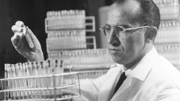 Những tiến bộ y học được ra đời từ cảm giác tuyệt vọng” của bác sĩ và người làm khoa học-4