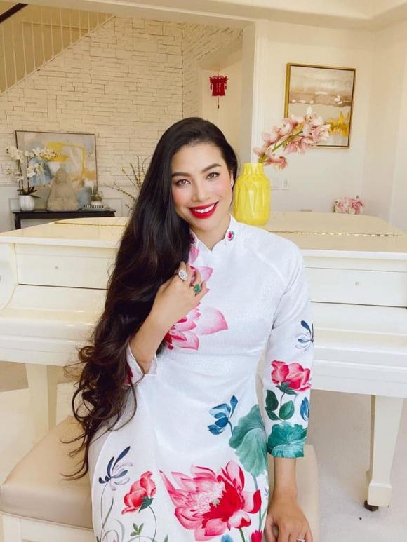 Phạm Hương háo hức trang trí biệt thự ở Mỹ tràn ngập màu sắc Tết Việt-5