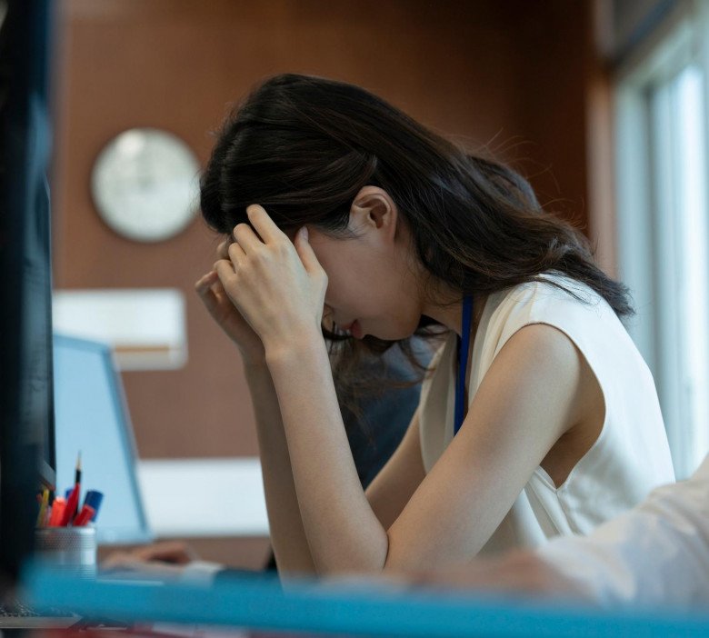 Năm đầu về làm dâu, đang đau đầu chuyện tiền Tết biếu nội ngoại, tôi mừng quýnh khi nhận tin nhắn của mẹ chồng-1