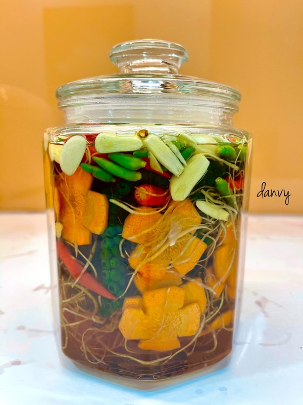 Ngày Tết học cách làm bắp bò ngâm mắm giòn ngon, không ngán đãi khách-1