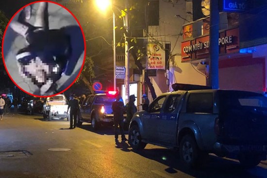 Cô gái bị đâm hàng chục nhát dao tại vỉa hè trong đêm khuya ở Hà Nội
