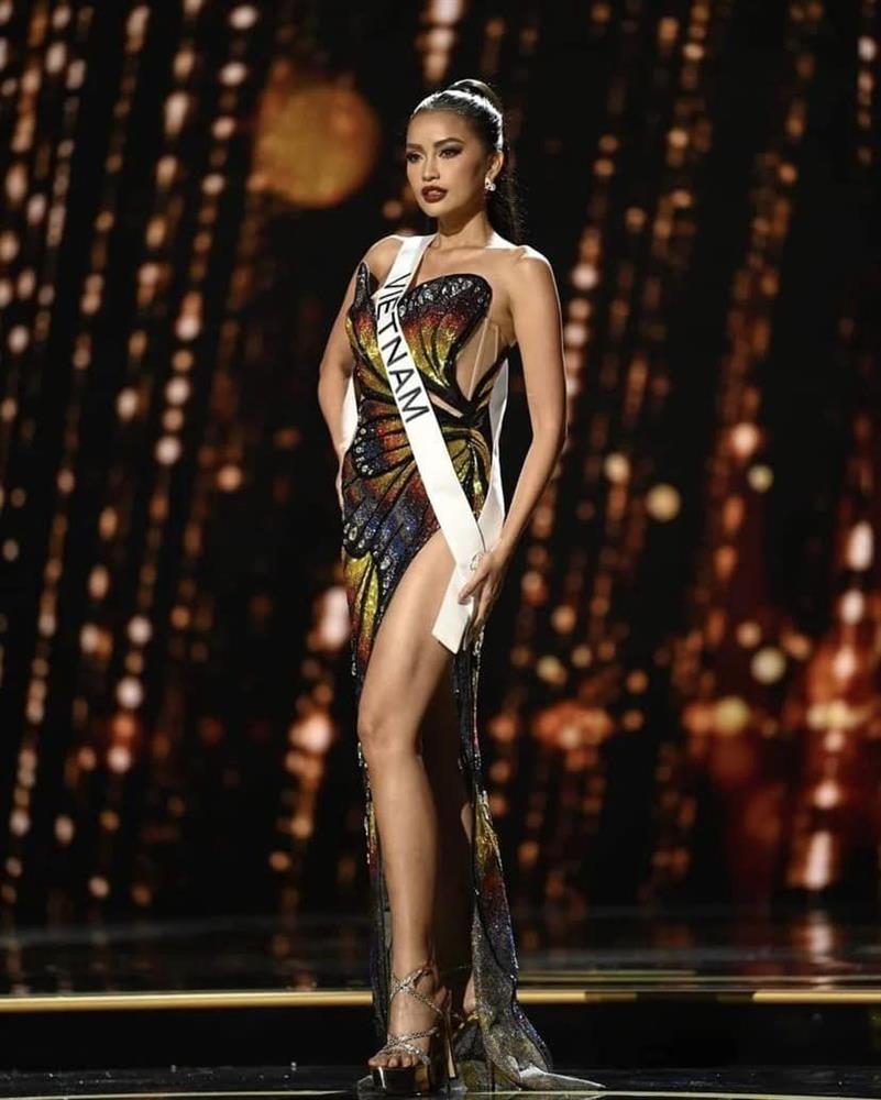 Top 15 đầm dạ hội đẹp nhất bán kết Miss Universe 2022-1