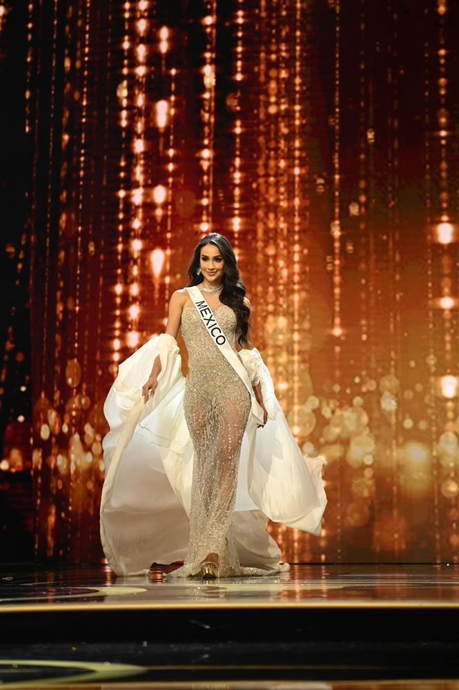 Top 15 đầm dạ hội đẹp nhất bán kết Miss Universe 2022-9