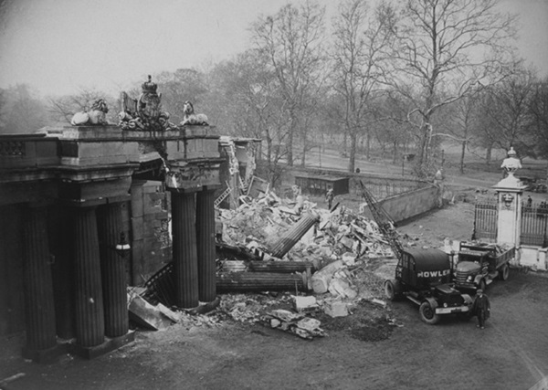 Rùng rợn những chuyện kinh hoàng từng xảy ra vào thứ 6 ngày 13-6