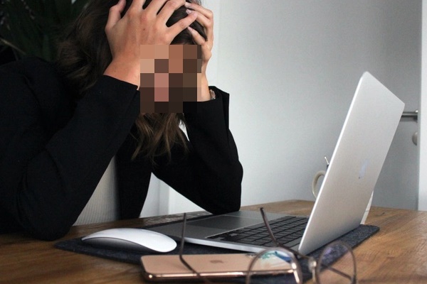 Quên quan hệ tình dục nhiều năm, người phụ nữ 43 tuổi bị lãnh cảm-1